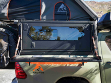 Load image into Gallery viewer, Alu-Cab Camper Trax Side Table