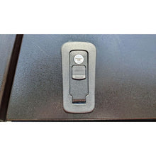 Load image into Gallery viewer, Quick Pitch Gullwing (Middle and Right Rear) – Toyota Land Cruiser 78