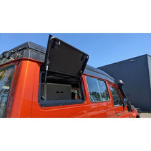 Load image into Gallery viewer, Quick Pitch Gullwing (Middle and Right Rear) – Toyota Land Cruiser 78