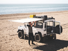 Load image into Gallery viewer, Front Runner Easy-Out Awning / 1.4M