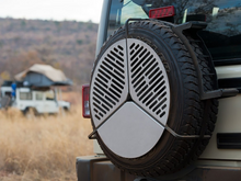Load image into Gallery viewer, Spare Tire Mount Braai/BBQ Grate