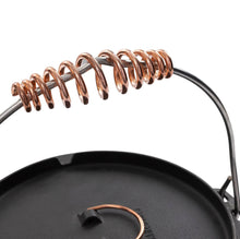 Load image into Gallery viewer, Barebones Living 4 qt Polished Dutch Oven