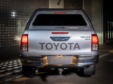 Load image into Gallery viewer, SmartCap EVO Sport 2016-current Toyota Hilux Double Cab