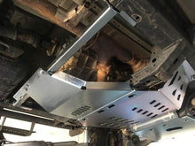 Load image into Gallery viewer, Kaon Transfer Case and Exhaust Guard for Toyota FJ Cruiser 2007-2016
