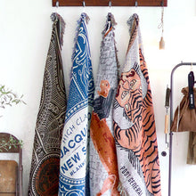 Load image into Gallery viewer, Post General To-Go Throwket