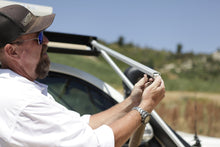 Load image into Gallery viewer, 2.5m Eezi-Awn Series 2000 Retractable Awning - Black Aluminum Case