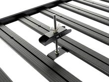 Load image into Gallery viewer, Spare Wheel Clamp - Low Profile