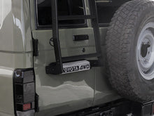Load image into Gallery viewer, Toyota Land Cruiser 78 Troopy Ladder