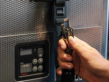 Load image into Gallery viewer, Quick Release Latching Strap