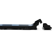 Load image into Gallery viewer, Front Runner Series Slimline 3 Shower Arm
