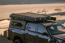 Load image into Gallery viewer, Alu-Cab Gen 3-R Hard Shell Roof Top Tent
