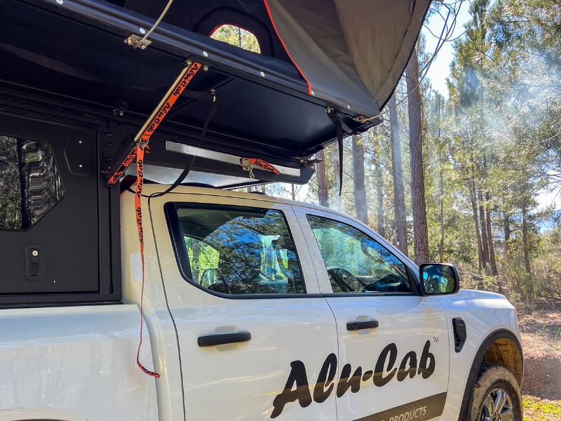 Alu-Cab MODCAP Family Tent - Table Slide